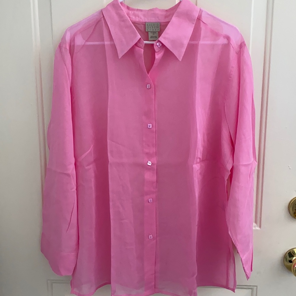 Pink Button down shirt. Like new, never worn.